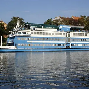 Vodnik 3* Prag